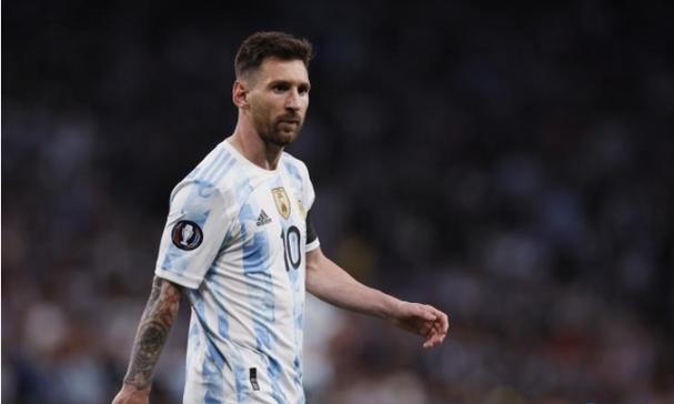 1000㎡当代雅奢会所，栖居于云境之上，因氛围感而出圈！